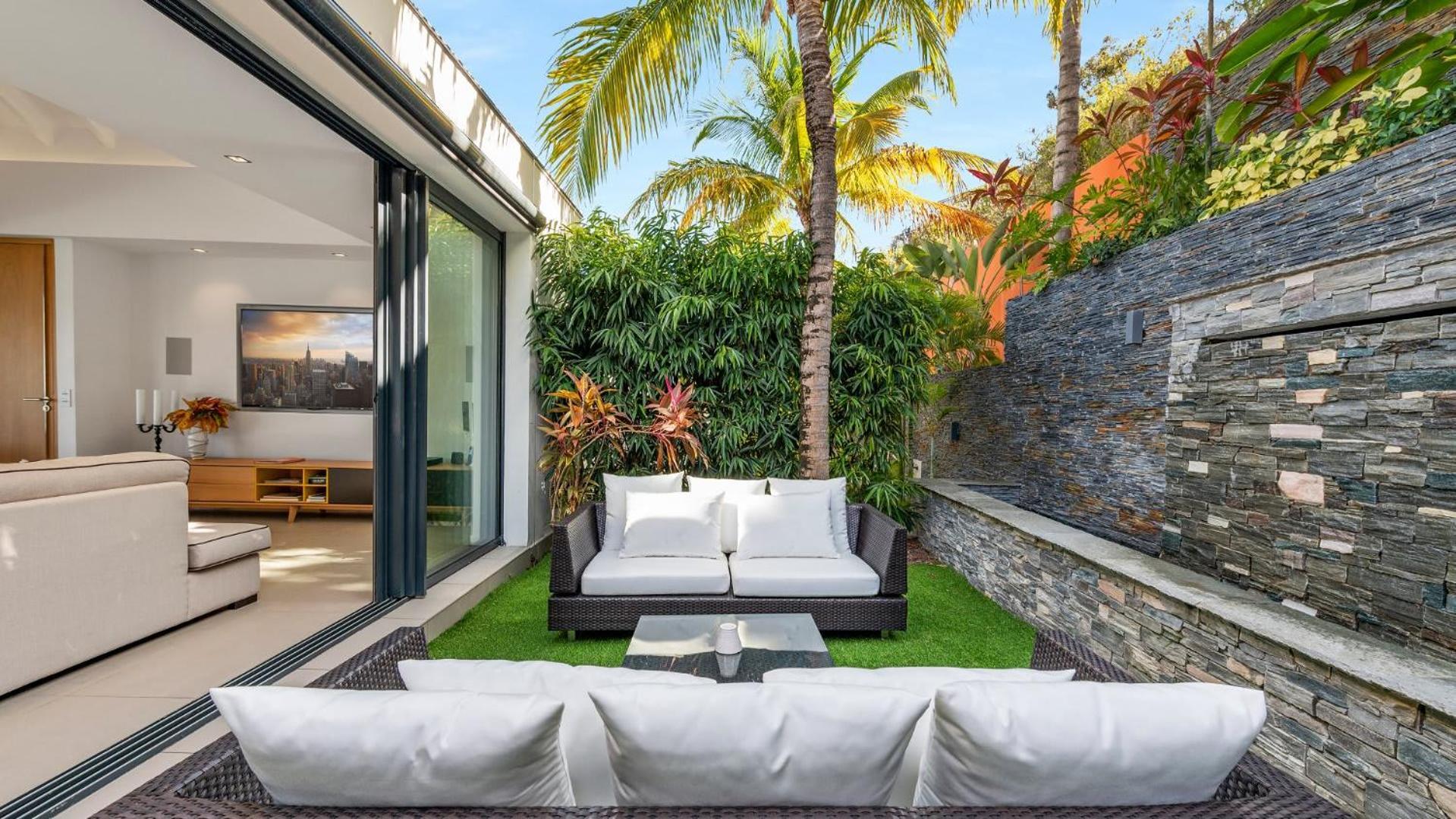 Architecture Jewel Set On A Hillside Vila St. Barthelemy Exterior foto