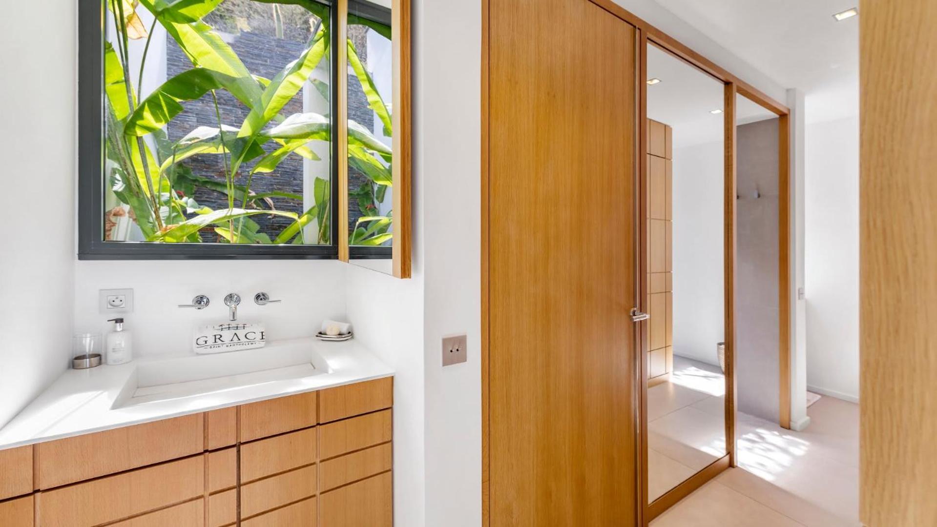 Architecture Jewel Set On A Hillside Vila St. Barthelemy Exterior foto